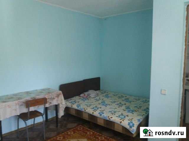 Комната 12 м² в 1-ком. кв., 1/1 эт. в аренду на длительный срок в Феодосии Феодосия - изображение 1