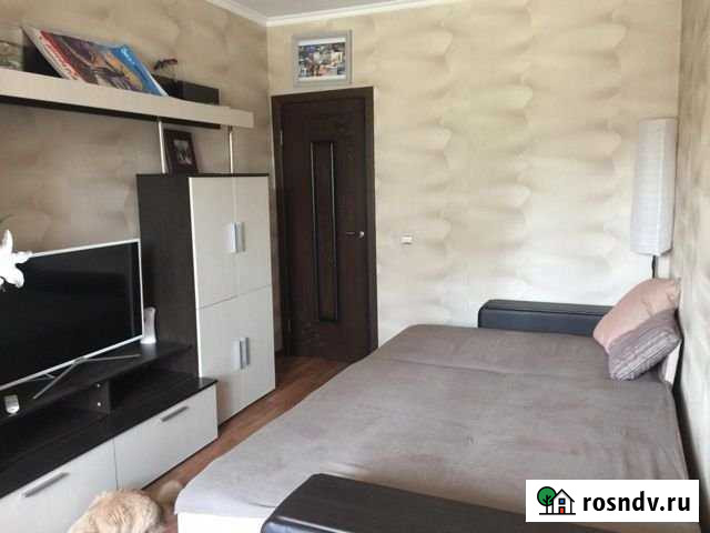 2-комнатная квартира, 56 м², 1/9 эт. в аренду на длительный срок в Новосибирске Новосибирск - изображение 1