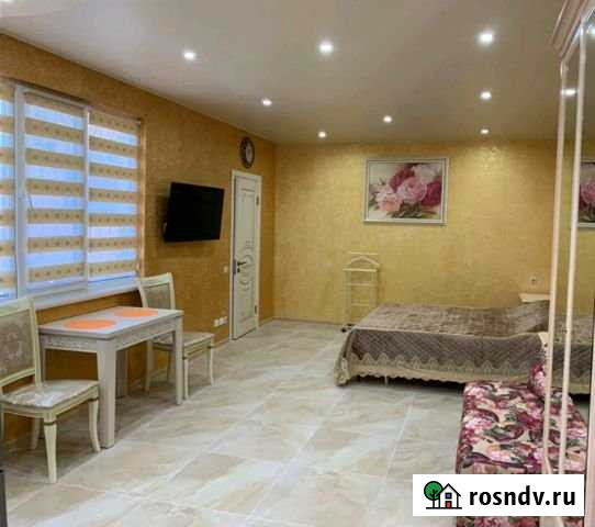 1-комнатная квартира, 45 м², 1/1 эт. в аренду посуточно в Ялте Ялта - изображение 1