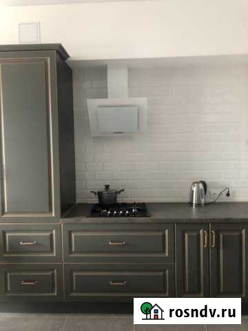 1-комнатная квартира, 50 м², 4/6 эт. в аренду на длительный срок в Калининграде Калининград - изображение 1