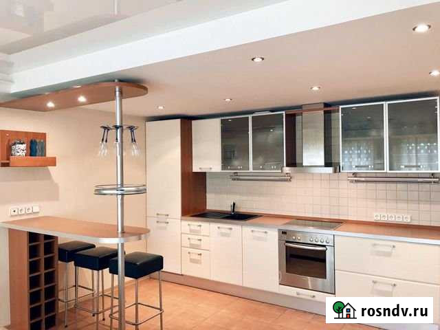 2-комнатная квартира, 60 м², 5/5 эт. в аренду на длительный срок в Пушкине Пушкин - изображение 1