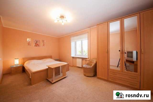 1-комнатная квартира, 34 м², 4/5 эт. в аренду посуточно в Красноярске Красноярск - изображение 1