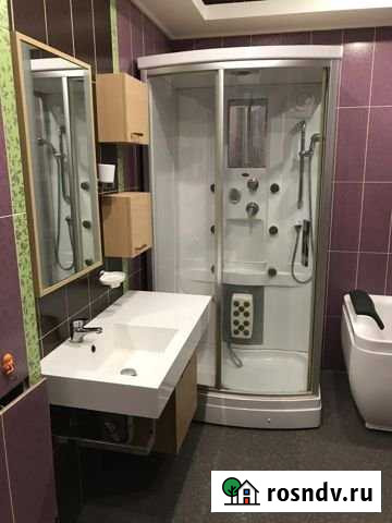 2-комнатная квартира, 86 м², 4/5 эт. в аренду на длительный срок в Омске Омск - изображение 1