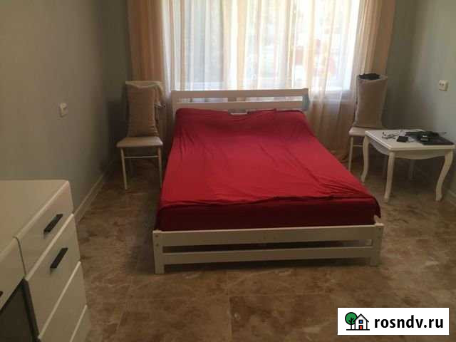 2-комнатная квартира, 52 м², 1/5 эт. в аренду посуточно в Севастополе Севастополь - изображение 1