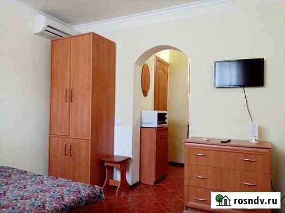 1-комнатная квартира, 20 м², 2/2 эт. в аренду посуточно в Евпатории Евпатория