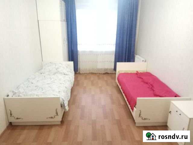 3-комнатная квартира, 73 м², 3/10 эт. в аренду посуточно в Кингисеппе Кингисепп - изображение 1