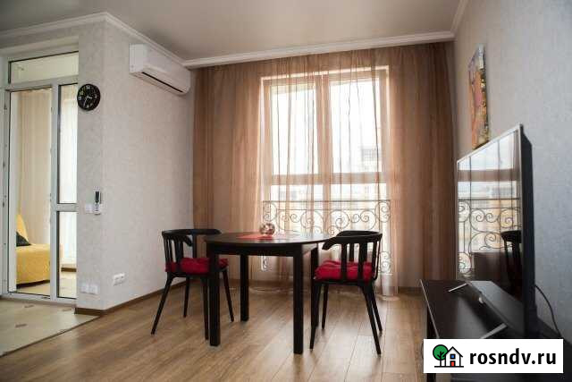 Квартира-студия, 43 м², 18/25 эт. в аренду посуточно в Краснодаре Краснодар - изображение 1