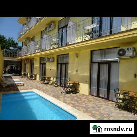 Комната 15 м² в 1-ком. кв., 2/5 эт. в аренду посуточно в Дивноморском Дивноморское - изображение 1