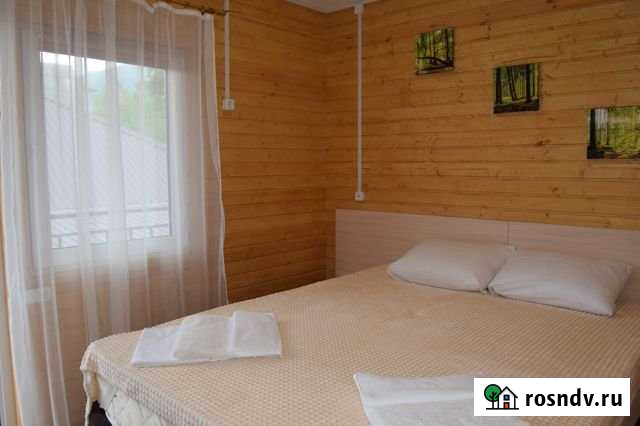 Комната 15 м² в 1-ком. кв., 1/1 эт. в аренду посуточно в Геленджике Геленджик - изображение 1