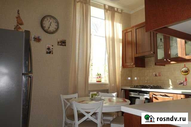 4-комнатная квартира, 100 м², 2/3 эт. в аренду на длительный срок в Петергофе Петергоф - изображение 1