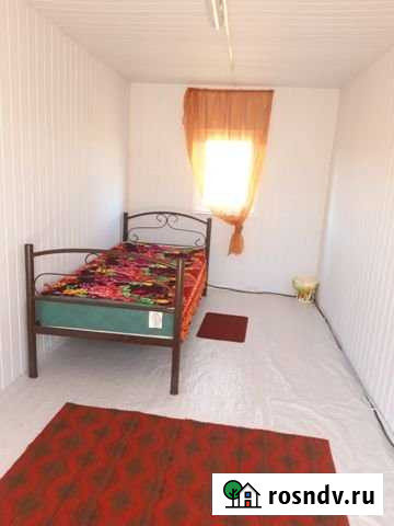 Комната 15 м² в 5-ком. кв., 1/2 эт. в аренду посуточно в Щёлкино Щёлкино - изображение 1