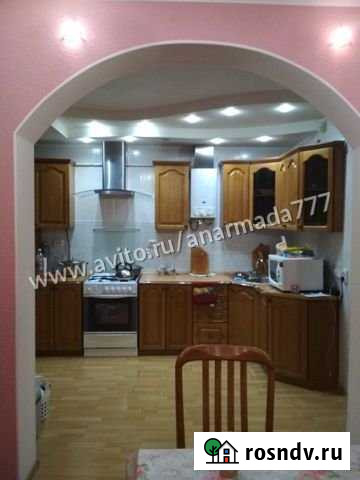 3-комнатная квартира, 90 м², 1/5 эт. в аренду на длительный срок в Новочеркасске Новочеркасск - изображение 1