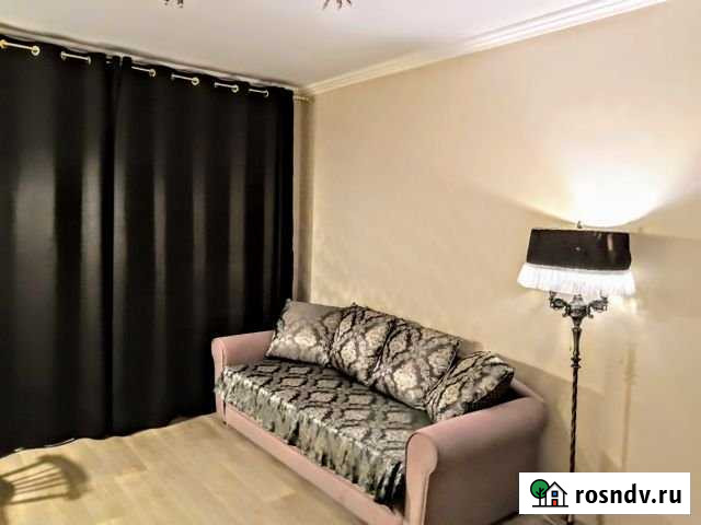 1-комнатная квартира, 37 м², 1/5 эт. в аренду посуточно в Магнитогорске Магнитогорск - изображение 1