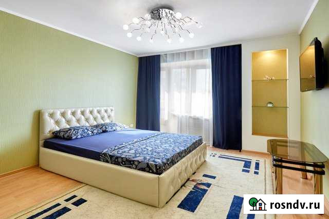 2-комнатная квартира, 60 м², 3/9 эт. в аренду посуточно в Кургане Курган - изображение 1