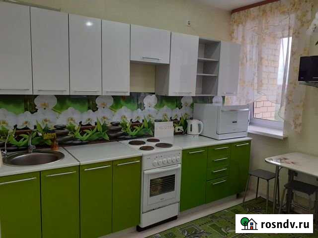 1-комнатная квартира, 42 м², 3/5 эт. в аренду посуточно в Пыть-Яхе Пыть-Ях - изображение 1