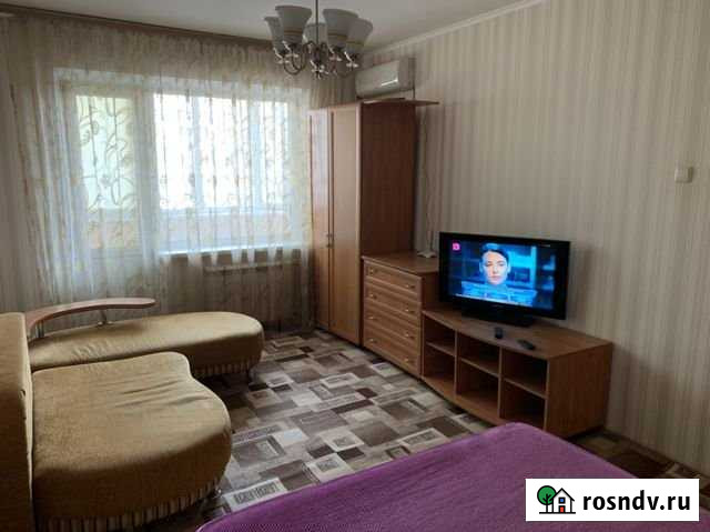 1-комнатная квартира, 35 м², 5/10 эт. в аренду посуточно в Белгороде Белгород - изображение 1