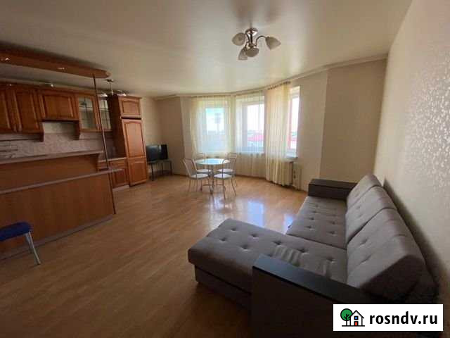 4-комнатная квартира, 110 м², 9/9 эт. в аренду на длительный срок в Новосибирске Новосибирск - изображение 1