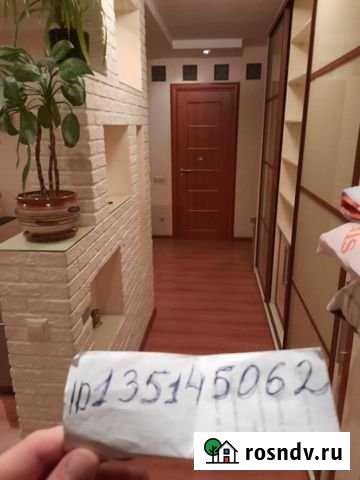 3-комнатная квартира, 68 м², 2/7 эт. в аренду посуточно в Волгограде Волгоград - изображение 1