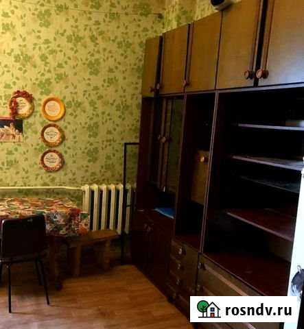 Комната 20.6 м² в 8-ком. кв., 2/2 эт. в аренду на длительный срок в Ивантеевке Московской области Ивантеевка - изображение 1