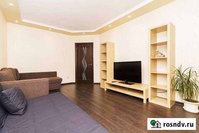 1-комнатная квартира, 42 м², 5/9 эт. в аренду посуточно в Красноярске Красноярск - изображение 1