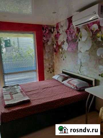 Дом 150 м² на участке 1 сот. в аренду посуточно в Ялте Ялта - изображение 1