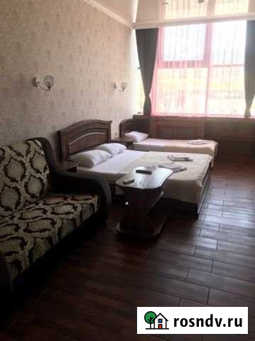 Комната 20 м² в 1-ком. кв., 3/3 эт. в аренду посуточно в Кабардинке Кабардинка - изображение 1