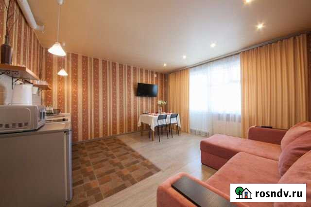 3-комнатная квартира, 75 м², 13/14 эт. в аренду посуточно в Красноярске Красноярск - изображение 1