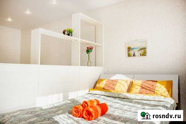 1-комнатная квартира, 40 м², 3/10 эт. в аренду посуточно в Нижнекамске Нижнекамск - изображение 1