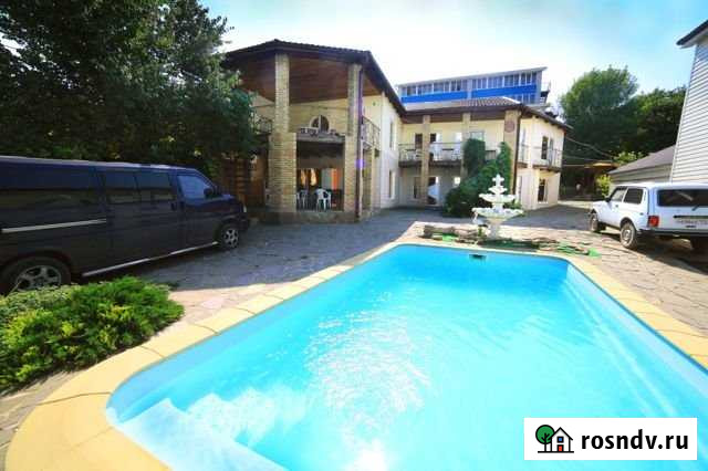 Комната 15 м² в 7-ком. кв., 1/2 эт. в аренду посуточно в Ейске Ейск - изображение 1