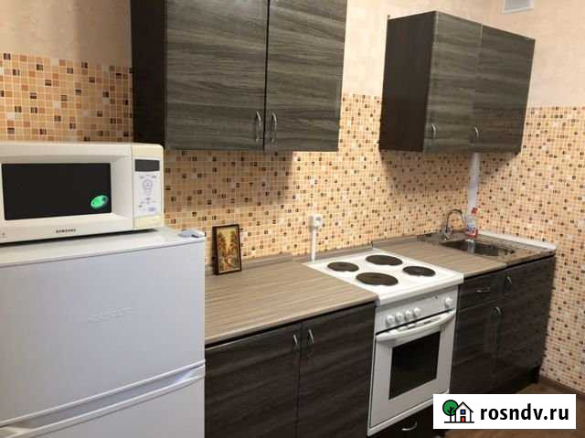 1-комнатная квартира, 43 м², 8/17 эт. в аренду на длительный срок в Чехове Московской области Чехов - изображение 1