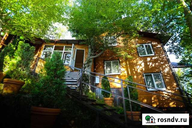 Комната 15 м² в 4-ком. кв., 1/2 эт. в аренду посуточно в Сочи Сочи - изображение 1