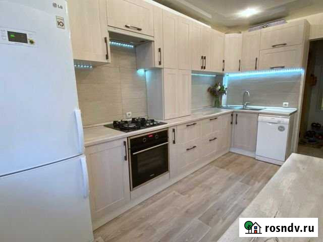 3-комнатная квартира, 65 м², 4/5 эт. на продажу в Елабуге Елабуга - изображение 1