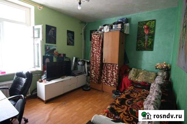 Комната 28 м² в 7-ком. кв., 1/2 эт. на продажу в Санкт-Петербурге Санкт-Петербург - изображение 1