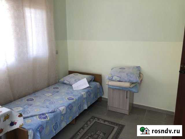 Комната 35 м² в 2-ком. кв., 1/1 эт. в аренду посуточно в Витязево Витязево - изображение 1