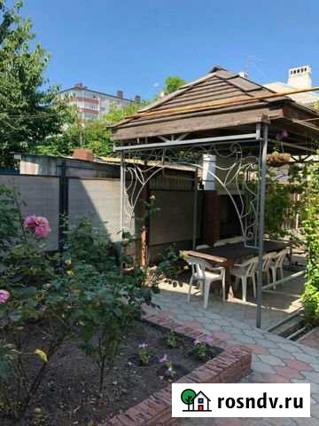 Комната 25 м² в 7-ком. кв., 1/3 эт. в аренду посуточно в Анапе Анапа - изображение 1