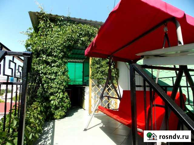 Таунхаус 20 м² на участке 1 сот. в аренду посуточно в Судаке Судак - изображение 1