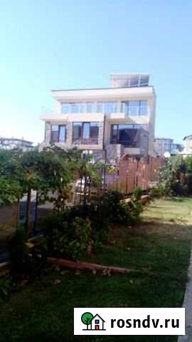 Дом 310 м² на участке 3 сот. на продажу в Севастополе Севастополь - изображение 1