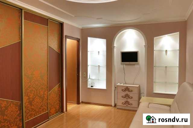 1-комнатная квартира, 34 м², 3/5 эт. в аренду посуточно в Омске Омск - изображение 1