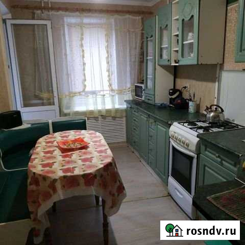 2-комнатная квартира, 60 м², 1/9 эт. в аренду посуточно в Севастополе Севастополь - изображение 1