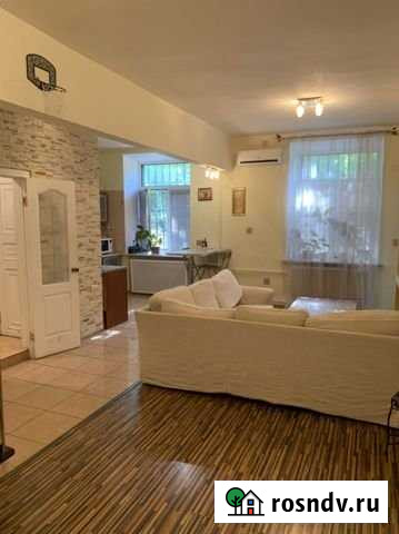 3-комнатная квартира, 68 м², 1/5 эт. в аренду на длительный срок в Москве Москва - изображение 1