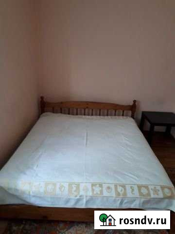 2-комнатная квартира, 44 м², 1/5 эт. в аренду посуточно в Шахтах Шахты - изображение 1