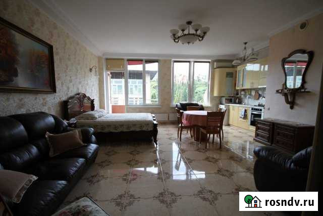 Квартира-студия, 50 м², 6/7 эт. в аренду посуточно в Ялте Ялта - изображение 1