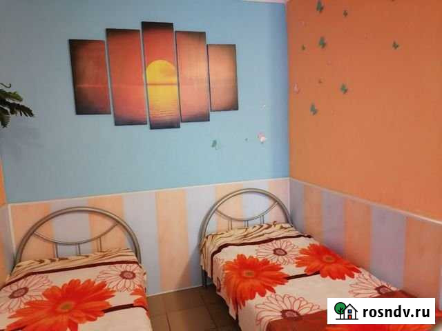 Дом 36 м² на участке 1 сот. в аренду посуточно в Ейске Ейск - изображение 1