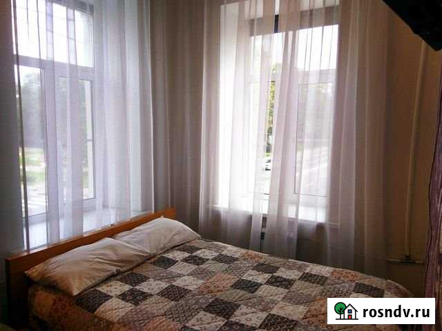 3-комнатная квартира, 58 м², 2/2 эт. в аренду посуточно в Петергофе Петергоф - изображение 1