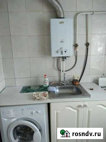 3-комнатная квартира, 57 м², 1/3 эт. на продажу в Новошахтинске Новошахтинск - изображение 1