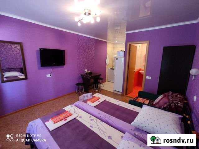 Коттедж 100 м² на участке 2 сот. в аренду посуточно в Феодосии Феодосия - изображение 1