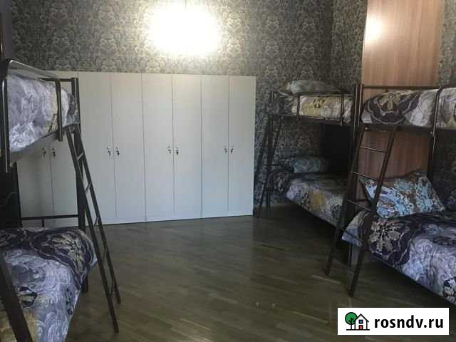 Комната 18 м² в 4-ком. кв., 1/3 эт. в аренду посуточно в Краснодаре Краснодар - изображение 1