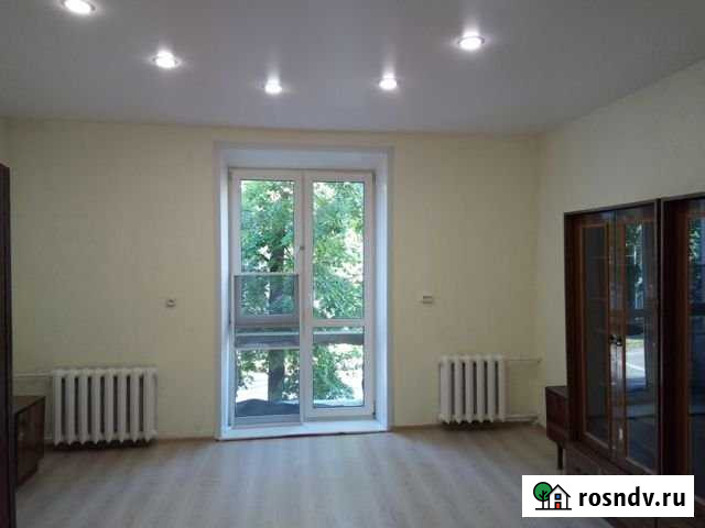 Комната 19 м² в 3-ком. кв., 2/2 эт. на продажу в Вологде Вологда - изображение 1