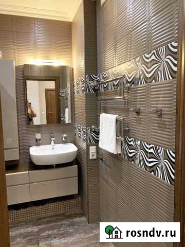 3-комнатная квартира, 96 м², 2/4 эт. на продажу в Санкт-Петербурге Санкт-Петербург - изображение 1