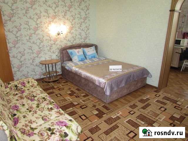 Дом 32 м² на участке 1 сот. в аренду посуточно в Севастополе Севастополь - изображение 1